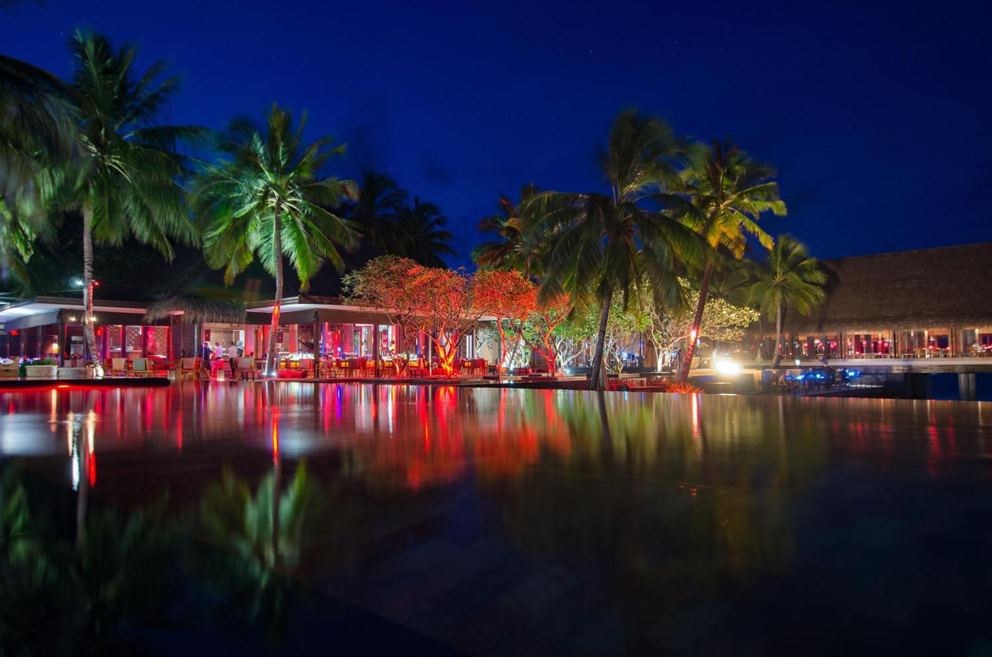 One&Only Reethi Rah Hotel Exterior photo